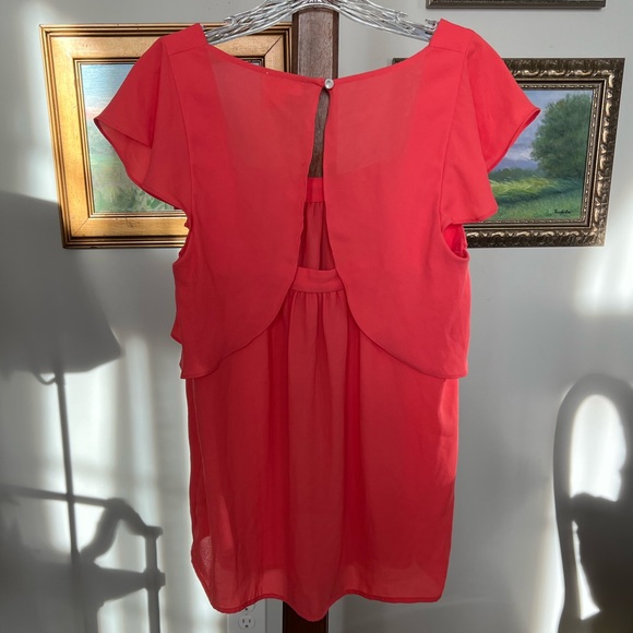 Anthropologie Meadow Rue Coral Flutter Sleeve Top - Picture 6 of 8